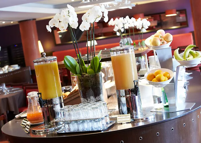Roissy-en-France hotels near Terminal 2D