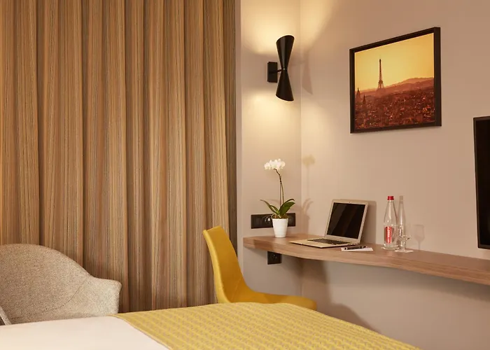 Auteuil Tour Eiffel Hotel Paris