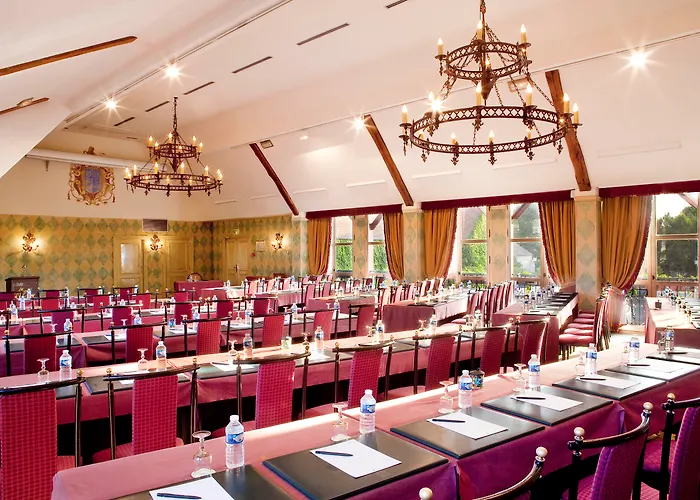 Gressy Hotels