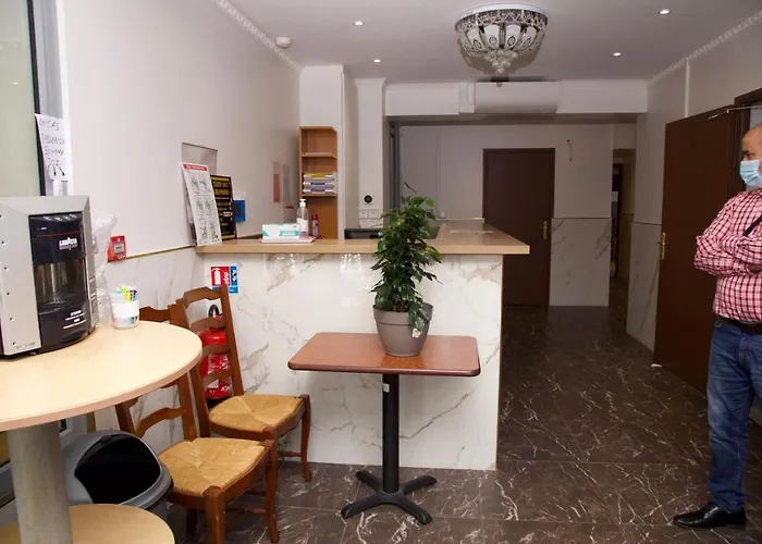 La Courneuve Hotels