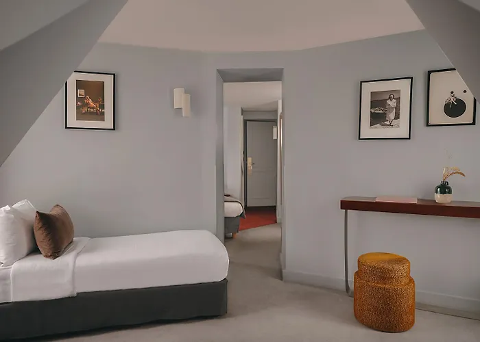 Hotel Belloy Paris