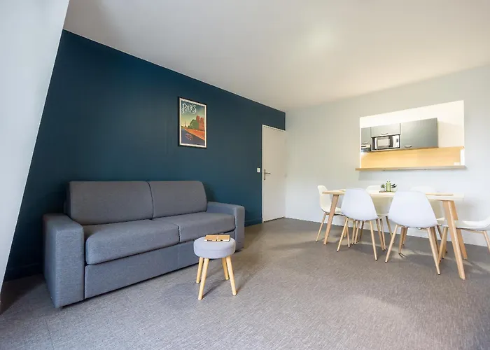 Saint-Maurice (Val-de-Marne) Hotels