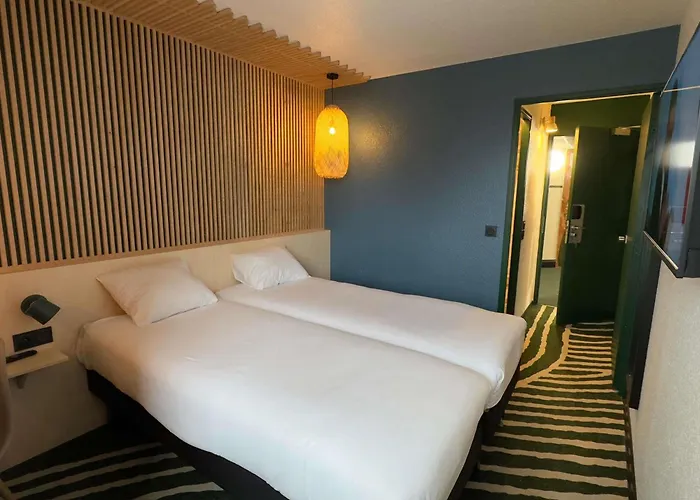 Joinville-le-Pont Hotels