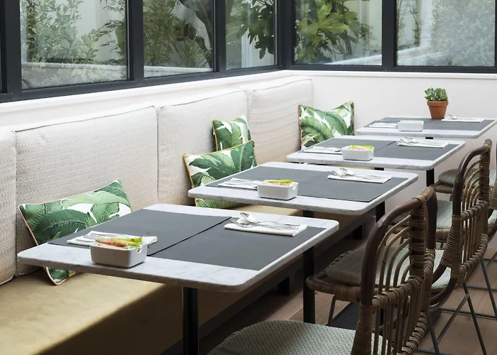 Hotel Doisy - Orso Hotels Paris - 4 star Hotel