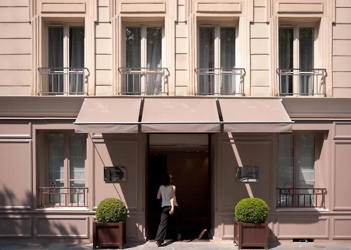 Hotel Le Tourville By Inwood Hotels Paris