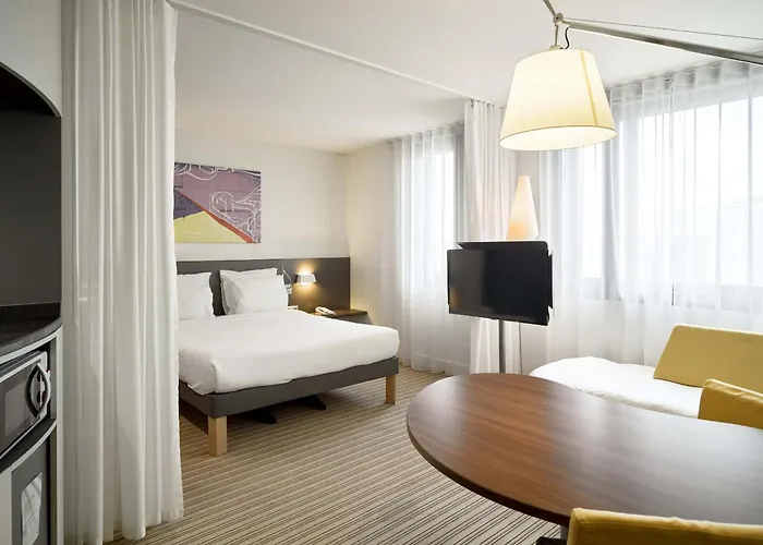 Pet friendly B&B Hotel Paris Grand Roissy Cdg Aeroport 4 Etoiles