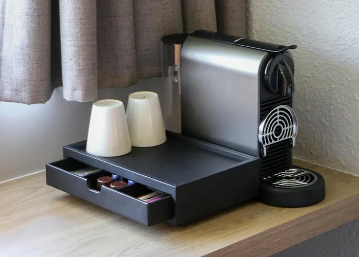 Campanile Prime - Paris Ouest Boulogne Hotel