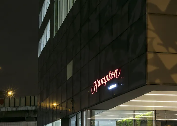Clichy Hotels