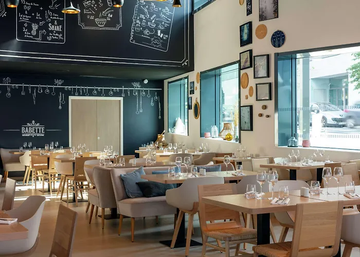 Massy (Essonne) Hotels
