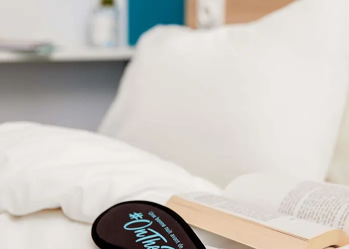 Roissy-en-France hotels near Eglise Saint-Eloi